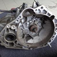 CAMBIO 5 MARCE PER SEDICI 1.6 BENZINA 4X2 2009