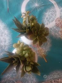 Vasetti con piante artificiali