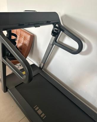 tapis roulant techogym mrun