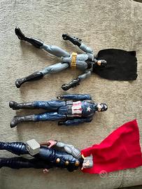 Personaggi marvel (thor,batman,capitan america).