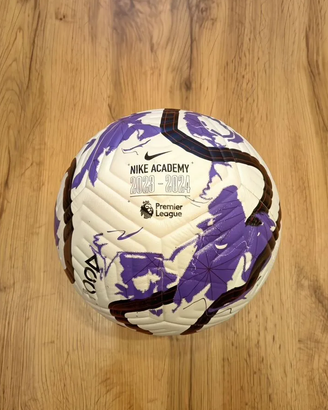 Pallone da calcio Nike 4 viola