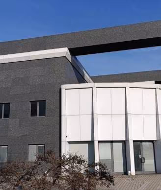 Capannone a Pescantina, via Sacco, 4