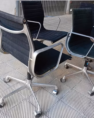 3 sedie icf Charles Eames
