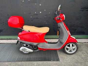 Piaggio Vespa 50 LX