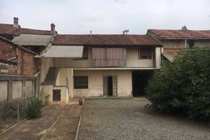 Villa di 150 m² con più di 5 locali e box auto a M
