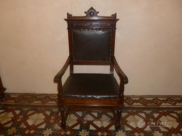 Sedia a trono Neorinascimento in noce