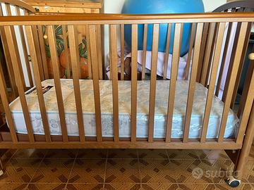 Lettino neonato o bimbo piccolo