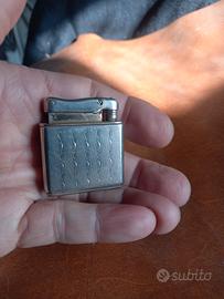 Accendino Colibri, a benzina ,1952,funzionante. 