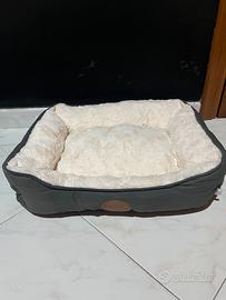 Cucce per cani o gatti per interno