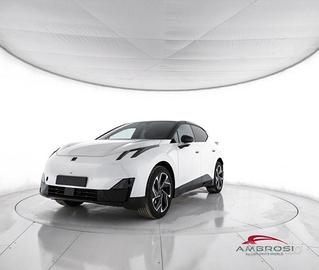 Lynk & Co 02 CORE