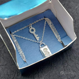 Set collane vintage Avon lucchetto e chiave ?