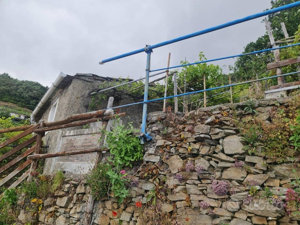 Rustico / Casale di 60 m² con 2 locali a La Spezia - Vista 3