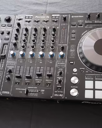 Controller Pioneer DJ DDJ-RZ