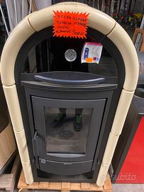 (NUOVA) Stufa a Legna La Nordica Stefany Forno