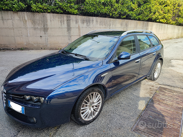 Alfa Romeo 159 jtdm SW Distinctive