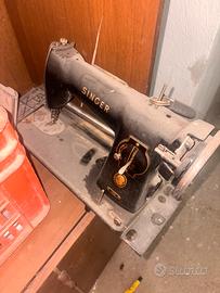 Macchina per cucire singer del 900