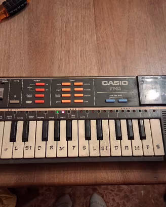 tastiera Casio vintage