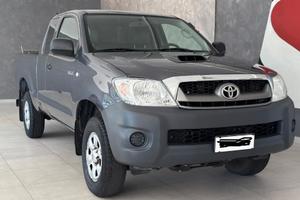 Toyota Hilux 2.5 D-4D 4WD 2p. Extra Cab DLX