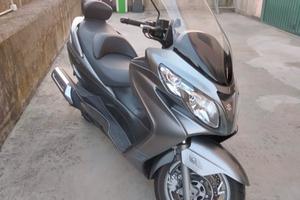 Suzuki Burgman 