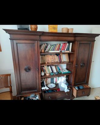 Mobili antichi e moderni