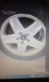 Volvo S 60 cerchi 3 in lega con gomme