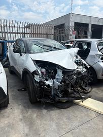 Ricambi Toyota C-HR 1.8 Ibrida 2024