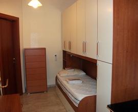 Camera SAN DONATO MILANESE Libera ROOM AVAILABLE