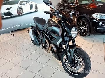 Ducati Diavel 1200 CARBON FINANZIABILE 6100KM