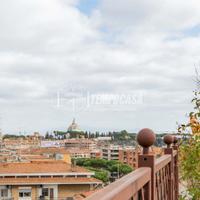 Attico Bilocale con Terrazzo di 80mq