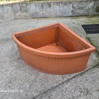 Vaso semicircolare in plastica (80cm raggio)