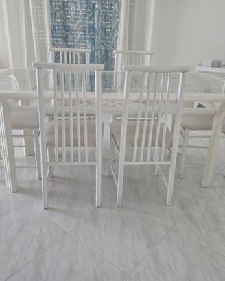 Sala da pranzo completa in condizioni ottime