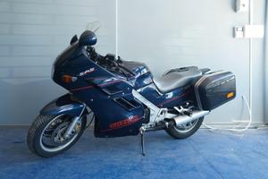Suzuki GSX 1100 GRAND TOURING SPORT