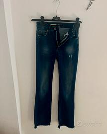 Jeans A Zampa