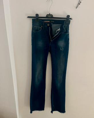 Jeans A Zampa