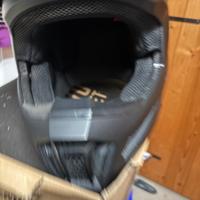 Casco enduro leatt taglia s
