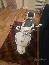 Vespa elettrica super sport Gts