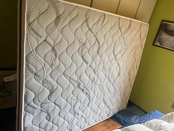 Materasso carbon  memory 170x200 nuovo