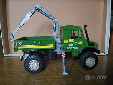 MERCEDES BENZ UNIMOG HONGWELL