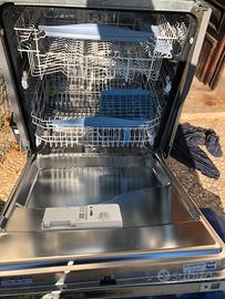 LAVASTOVIGLIE ARISTON