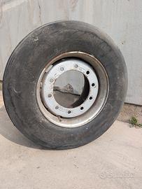 pneumatico 445/45 R19,5