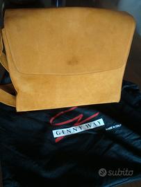 Borsa a tracolla in pelle Genny