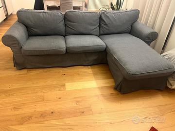 Divano ikea 3 posti con chaise longue