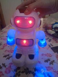 robot funzionante con scatola