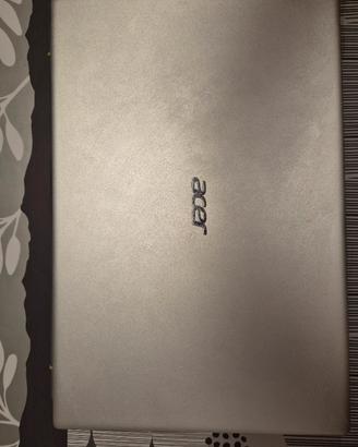 Acer Swift 3 14" - Ryzen 5 8gb ram 500gb ssd Usato
