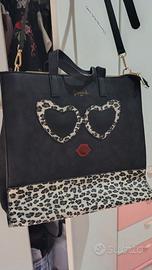 Borsa molto capiente a tracolla