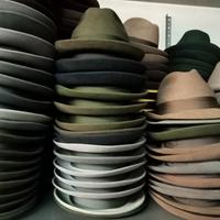 Cappelli moda uomo 