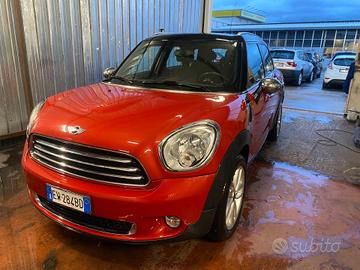 Mini Cooper D Countryman 2.0 Business Automatica