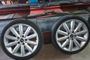 CERCHI ORIGINALI MINI F56 5X112 CON GOMME