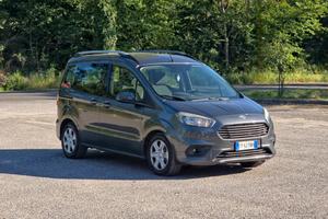 Ford Tourneo Courier 1.5 TDCI 75 CV Sport 2018-E6 