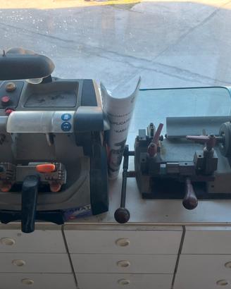 Macchine duplicatrici chiavi